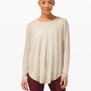 lululemon draped bum‎ covering long sleeve Women Top size 2 NWT
